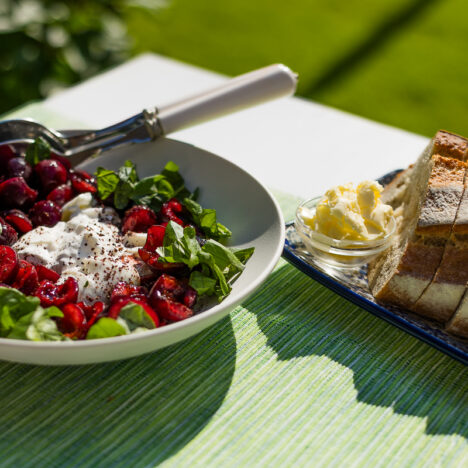 Pyöräteillä ja piazzalla helle hellii