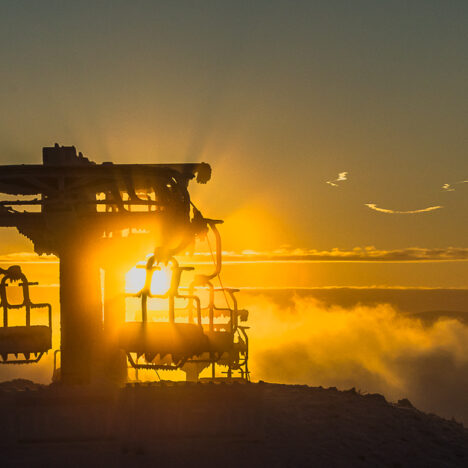 Neulomista ja ruoanlaittoa mökillä